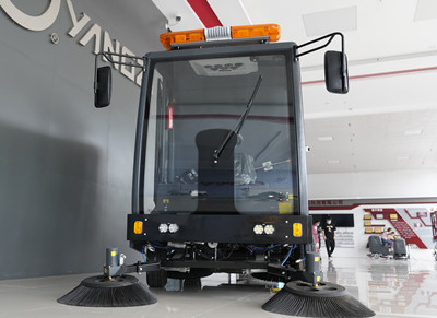 電動(dòng)掃地車